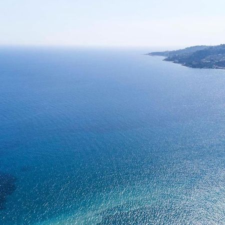 Il Grande Blu - Vista Panoramica Sul Golfo Διαμέρισμα Ospedaletti Εξωτερικό φωτογραφία